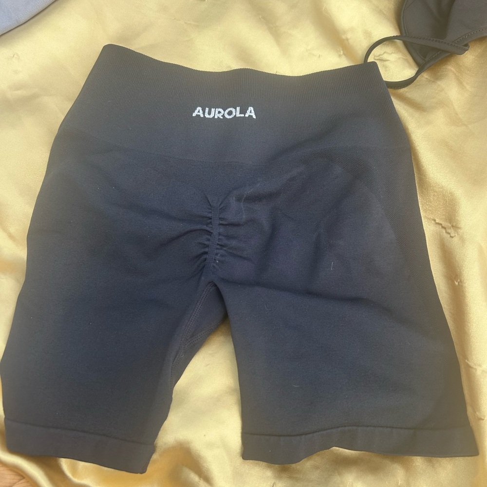 Aurola Women's Black Shorts